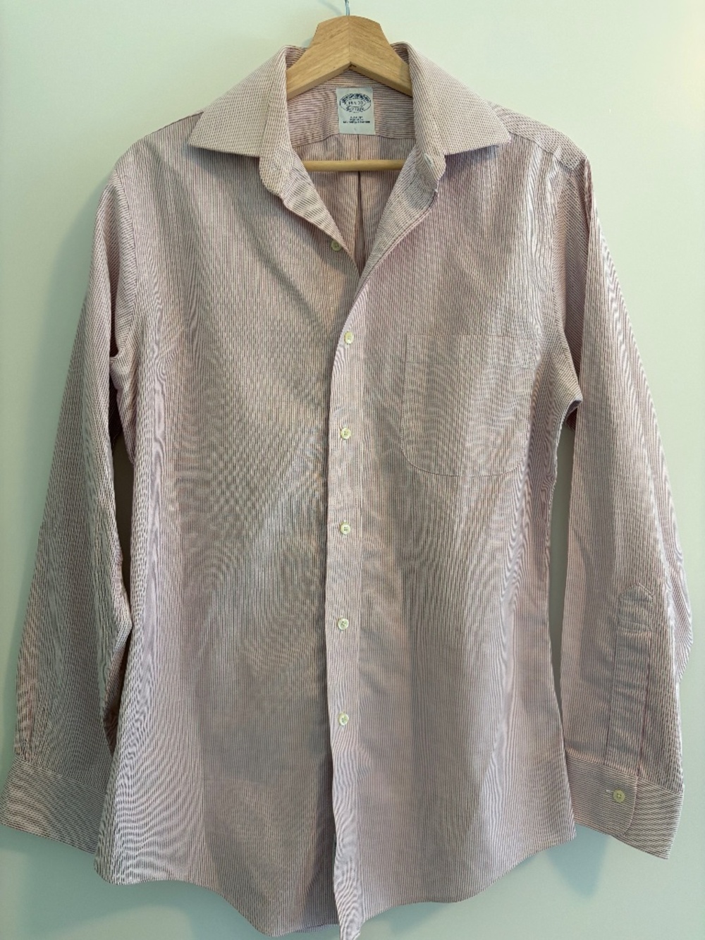 Brooks brothers no iron 100% cotton shirt